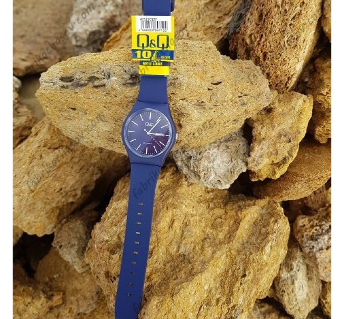 Купить Часы Q&Q A212J012Y ⌚ Наручные часы на fabrikachasov.com ⭐ Бесплатная доставка по Украине от 3000 грн ✈ Гарантия ✔ 10.000 моделей. Скидки!