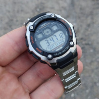 Часы CASIO AE-2000WD-1AVEF