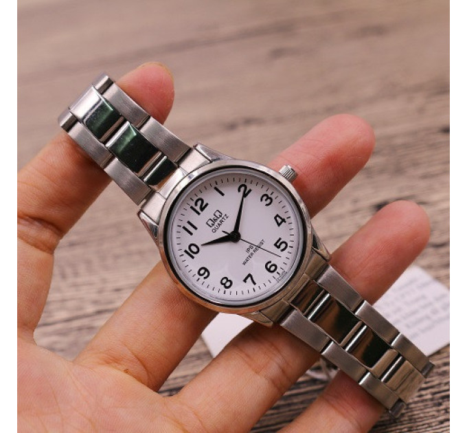 Купити ГОДИННИК Q&Q C215J204Y ⌚ Наручні годинники на fabrikachasov.com ⭐ Безкоштовна доставка по Україні від 3000 грн ✈ Гарантія ✔ 10.000 моделей. Знижки!