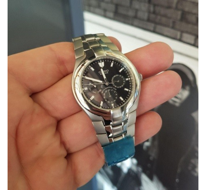 Купить Часы CASIO EF-304D-1AV ⌚ Наручные часы на fabrikachasov.com ⭐ Бесплатная доставка по Украине от 3000 грн ✈ Гарантия ✔ 10.000 моделей часов лучших брендов!