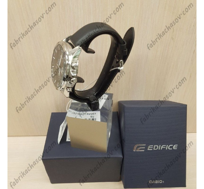 Купити ГОДИННИК CASIO EFR-556L-1AVUEF ⌚ Наручні годинники на fabrikachasov.com ⭐ Безкоштовна доставка по Україні від 3000 грн ✈ Гарантія ✔ 10.000 моделей годинників кращих брендів!