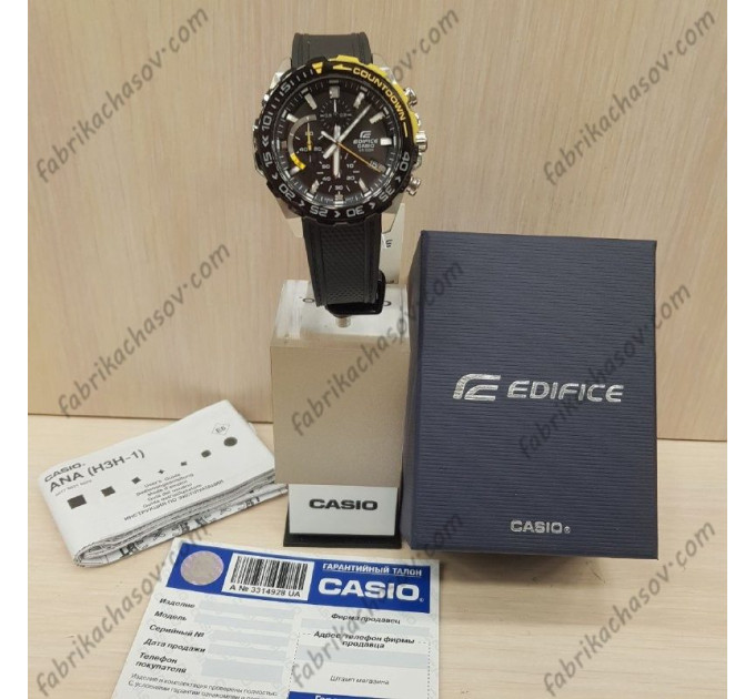 Купити ГОДИННИК CASIO EFR-566PB-1AVUEF ⌚ Наручні годинники на fabrikachasov.com ⭐ Безкоштовна доставка по Україні від 3000 грн ✈ Гарантія ✔ 10.000 моделей годинників кращих брендів!