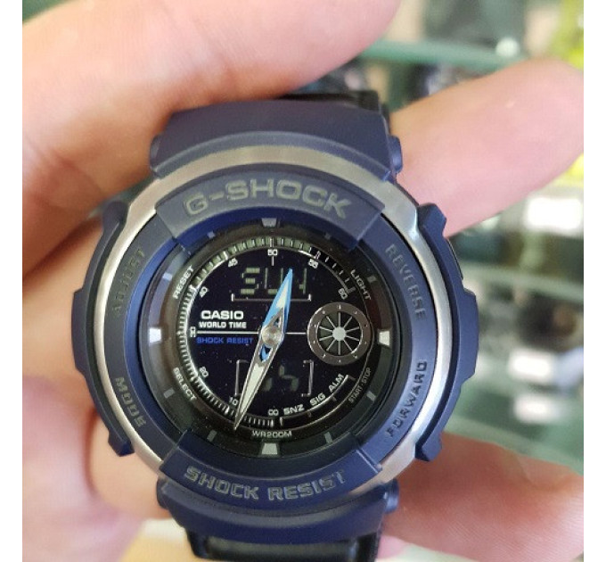 Купить Часы Casio G-303B-2AVER ⌚ Наручные часы на fabrikachasov.com ⭐ Бесплатная доставка по Украине от 3000 грн ✈ Гарантия ✔ 10.000 моделей. Скидки!