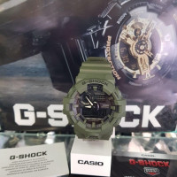 ГОДИННИК GA-700UC-3AER