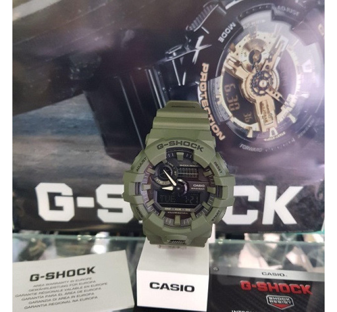 Купить Часы Casio GA-700UC-3AER ⌚ Наручные часы на fabrikachasov.com ⭐ Бесплатная доставка по Украине от 3000 грн ✈ Гарантия ✔ 10.000 моделей. Скидки!