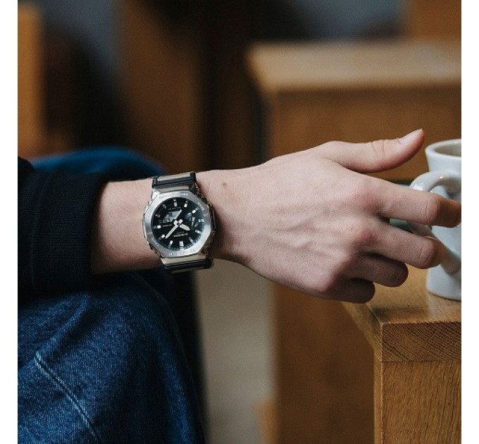 Купити ГОДИННИК CASIO GM-2100C-5AER ⌚ Наручні годинники на fabrikachasov.com ⭐ Безкоштовна доставка по Україні від 3000 грн ✈ Гарантія ✔ 10.000 моделей. Знижки!
