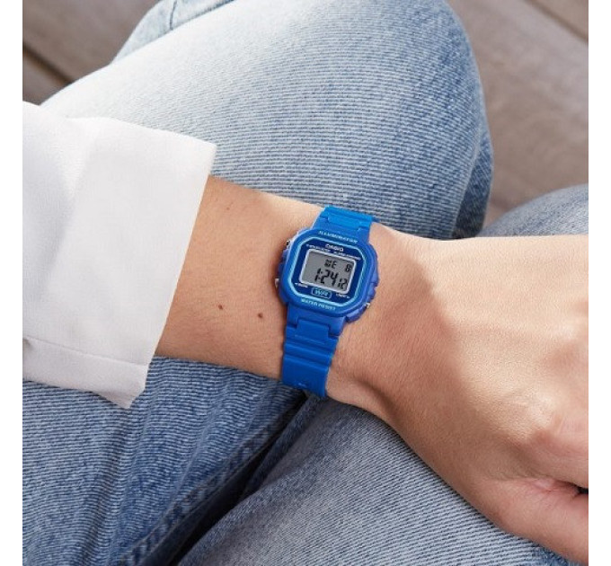 Купить Часы CASIO LA-20WH-2AEF ⌚ Наручные часы на fabrikachasov.com ⭐ Бесплатная доставка по Украине от 3000 грн ✈ Гарантия ✔ 10.000 моделей часов лучших брендов!