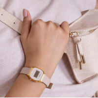 Часи CASIO LA670WEFL-9EF Часи CASIO LA670WEFL-9EF