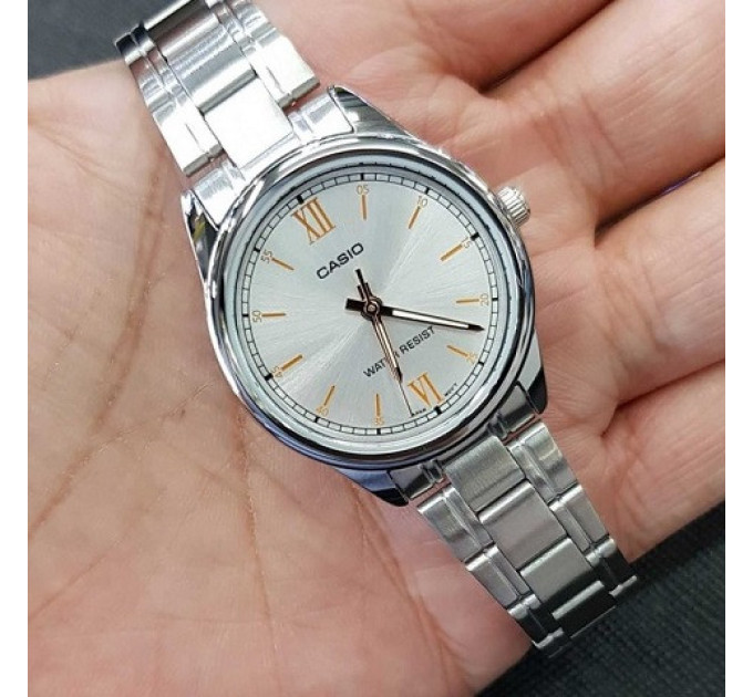 Купити ГОДИННИК CASIO LTP-V005D-7B2 ⌚ Наручні годинники на fabrikachasov.com ⭐ Безкоштовна доставка по Україні від 3000 грн ✈ Гарантія ✔ 10.000 моделей. Знижки!