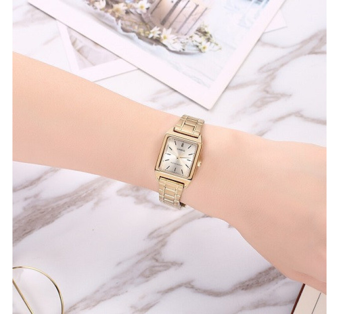 Купити ГОДИННИК CASIO LTP-V007G-9EU ⌚ Наручні годинники на fabrikachasov.com ⭐ Безкоштовна доставка по Україні від 3000 грн ✈ Гарантія ✔ 10.000 моделей годинників кращих брендів!