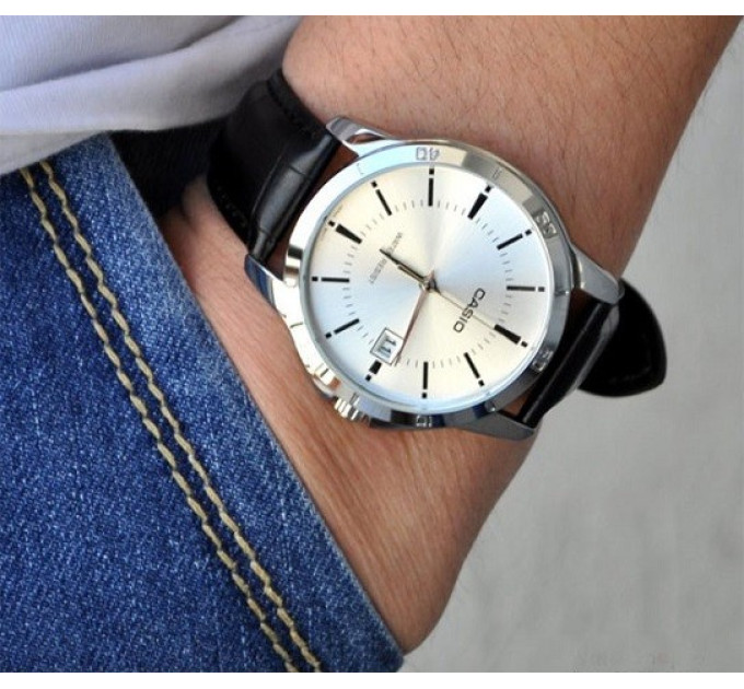 Купити ГОДИННИК CASIO MTP-V004L-7AUDF ⌚ Наручні годинники на fabrikachasov.com ⭐ Безкоштовна доставка по Україні від 3000 грн ✈ Гарантія ✔ 10.000 моделей годинників кращих брендів!