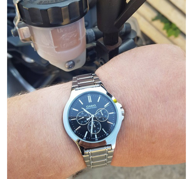 Купить Часы CASIO MTP-V300D-1AUDF ⌚ Наручные часы на fabrikachasov.com ⭐ Бесплатная доставка по Украине от 3000 грн ✈ Гарантия ✔ 10.000 моделей. Скидки!