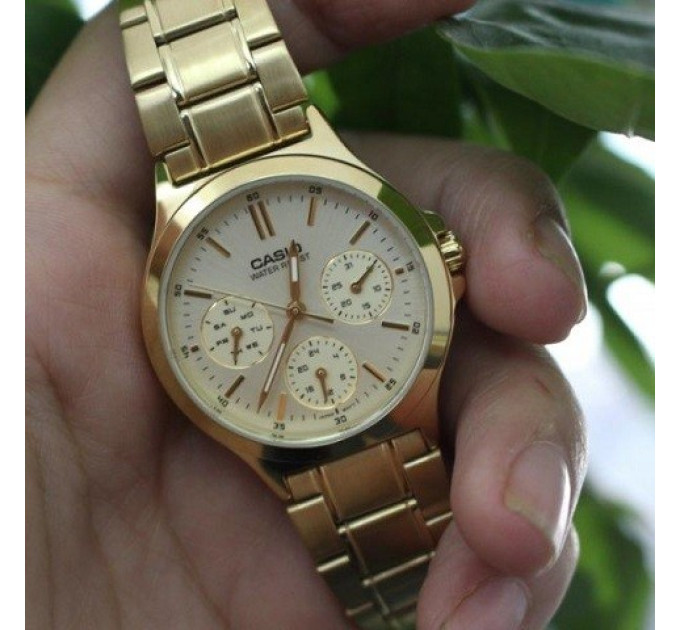 Купити ГОДИННИК CASIO MTP-V300G-9AUDF ⌚ Наручні годинники на fabrikachasov.com ⭐ Безкоштовна доставка по Україні від 3000 грн ✈ Гарантія ✔ 10.000 моделей годинників кращих брендів!