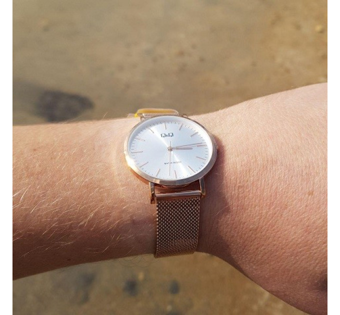 Купить Часы Q&Q QA20J051Y ⌚ Наручные часы на fabrikachasov.com ⭐ Бесплатная доставка по Украине от 3000 грн ✈ Гарантия ✔ 10.000 моделей часов лучших брендов!