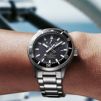 ГОДИННИК ORIENT RE-AU0301B00B