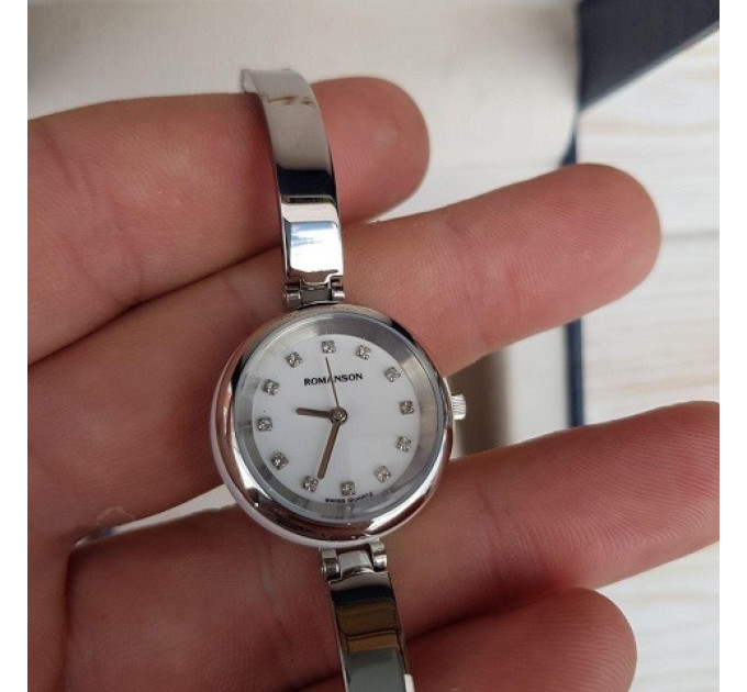 Купити ГОДИННИК ROMANSON RM7A21LL ⌚ Наручні годинники на fabrikachasov.com ⭐ Безкоштовна доставка по Україні від 3000 грн ✈ Гарантія ✔ 10.000 моделей. Знижки!