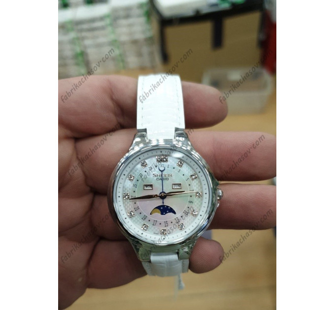 Купити ГОДИННИК CASIO SHE-3044D-7AUER ⌚ Наручні годинники на fabrikachasov.com ⭐ Безкоштовна доставка по Україні від 3000 грн ✈ Гарантія ✔ 10.000 моделей. Знижки!
