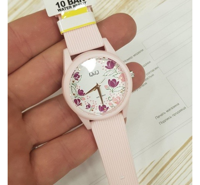 Купити ГОДИННИК Q&Q VS12J014Y ⌚ Наручні годинники на fabrikachasov.com ⭐ Безкоштовна доставка по Україні від 3000 грн ✈ Гарантія ✔ 10.000 моделей. Знижки!