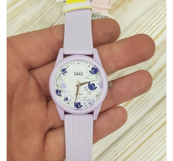 Купити ГОДИННИК Q&Q VS12J015Y ⌚ Наручні годинники на fabrikachasov.com ⭐ Безкоштовна доставка по Україні від 3000 грн ✈ Гарантія ✔ 10.000 моделей. Знижки!