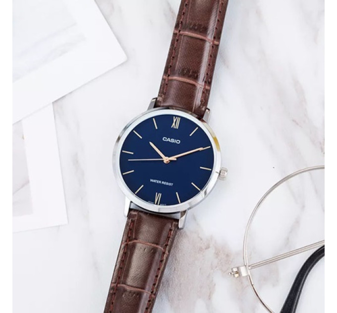 Купити ГОДИННИК CASIO LTP-VT01L-2BUDF ⌚ Наручні годинники на fabrikachasov.com ⭐ Безкоштовна доставка по Україні від 3000 грн ✈ Гарантія ✔ 10.000 моделей годинників кращих брендів!